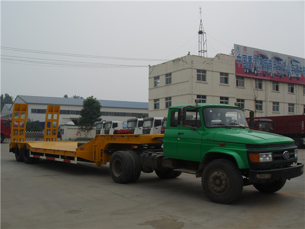 低平板半掛車介紹